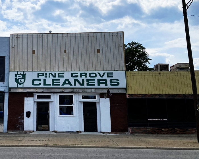 Pine Grove Theatre - June 11 2022 Photo (newer photo)
